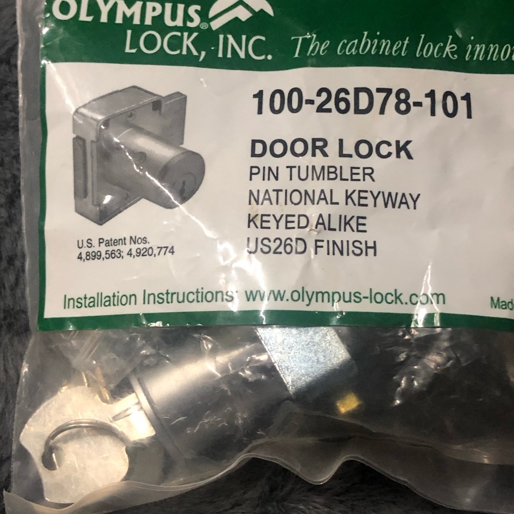 new, cabinet door lock 100-26D78-101